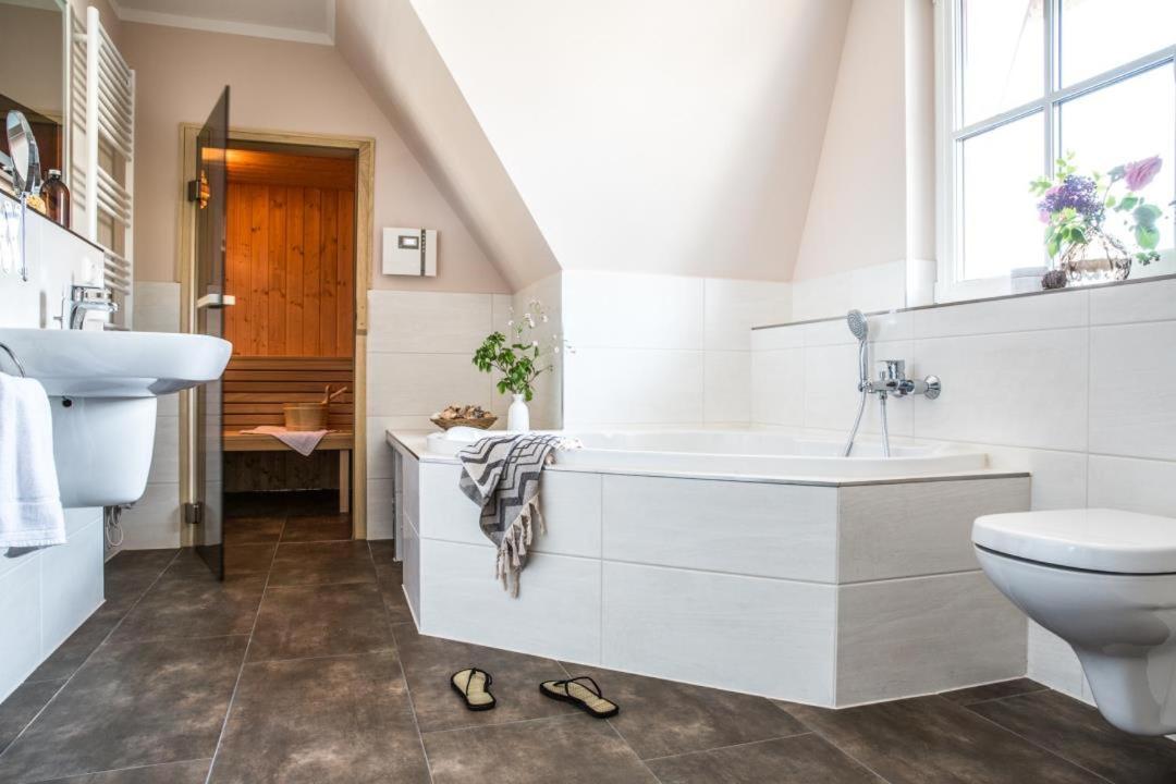 Haus Rose, Luxus-Ferienhaus In Fuhlendorf Fur 4 Personen Extérieur photo